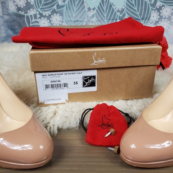 Louboutin Patent Leather 120 Pump - Picture 9 of 9